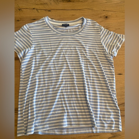 Splendid Light Blue and White Striped Top Tee Women’s Large Preloved - Picture 1 of 6